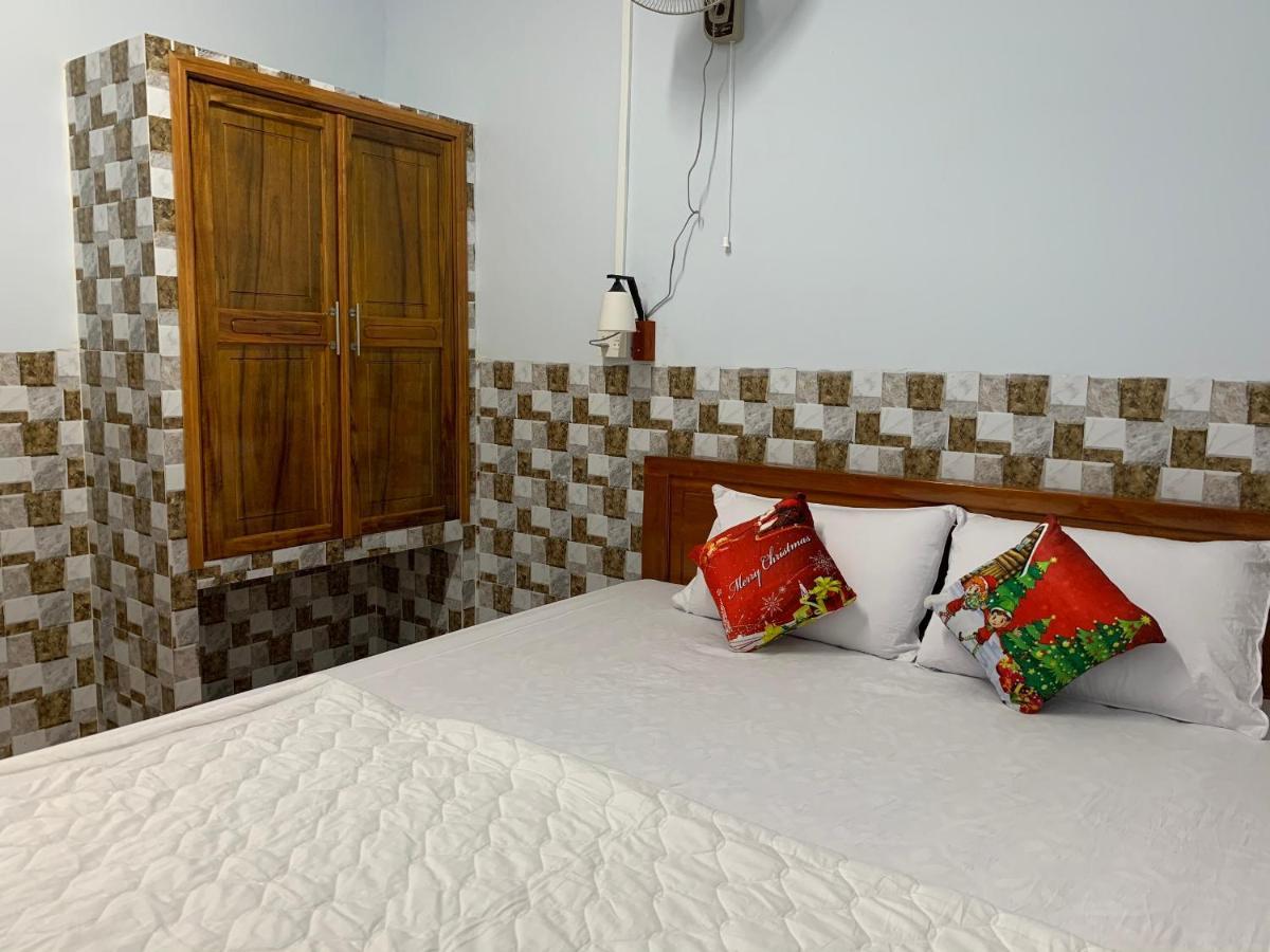 Thao Tran Hotel Ha Tien Exterior photo